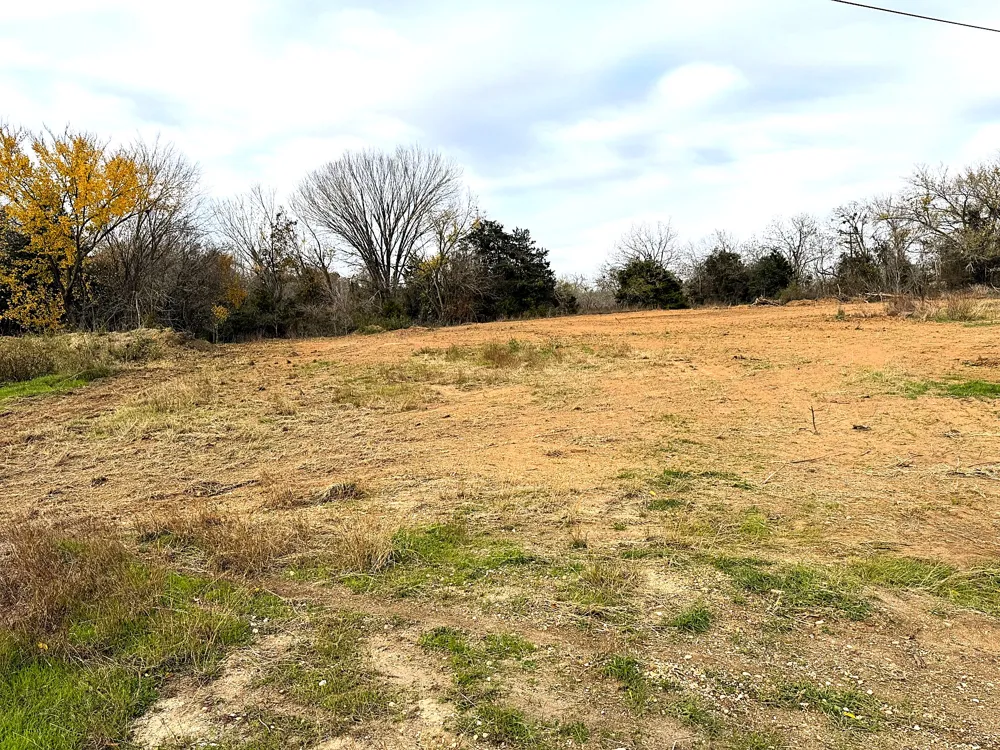 Highway 79 Highway Rockdale, TX 76567
