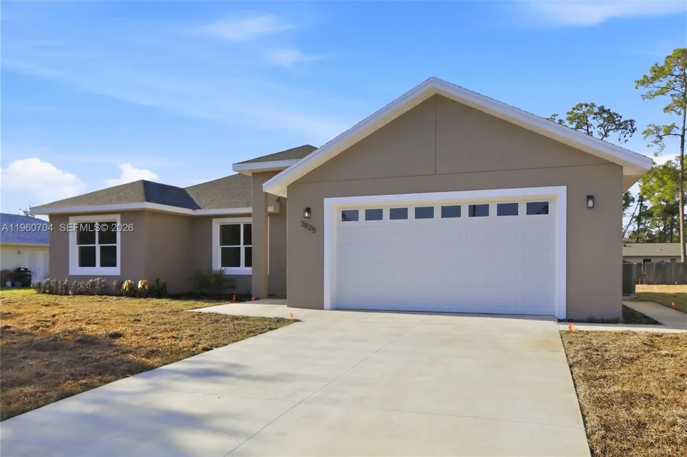 3825 Citroen Dr Sebring, FL 33872