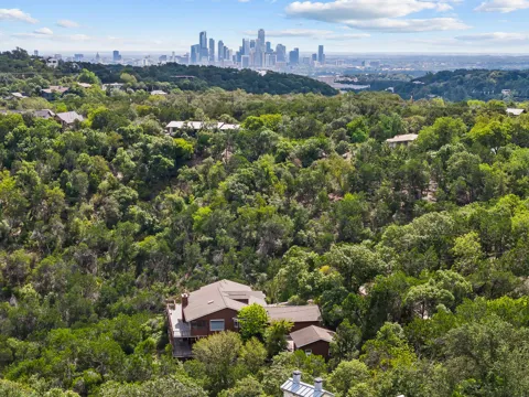 1302 Circle Ridge Drive