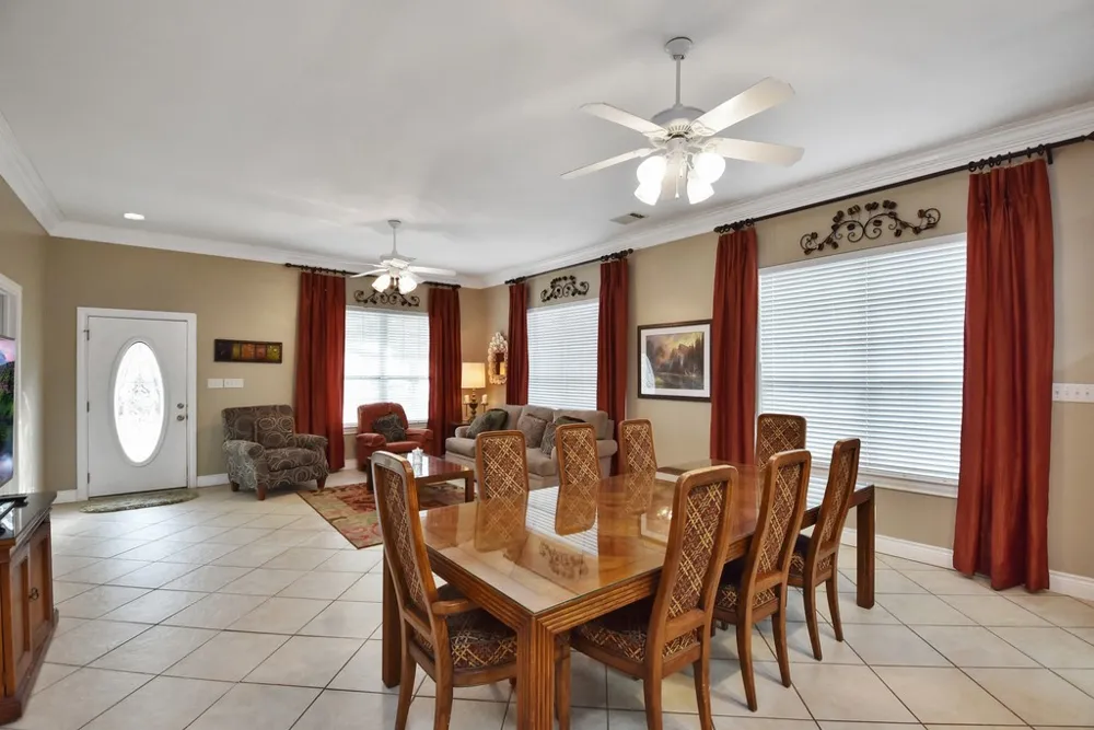 208 E 20th Street Cameron, TX 76520
