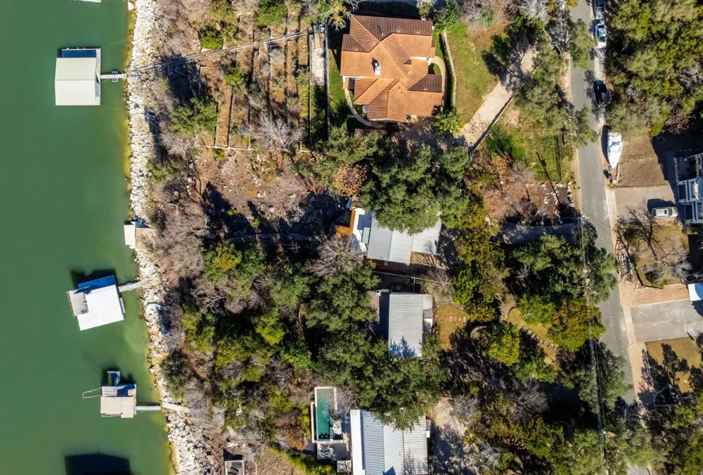 8124 Joy Road Volente, TX 78641