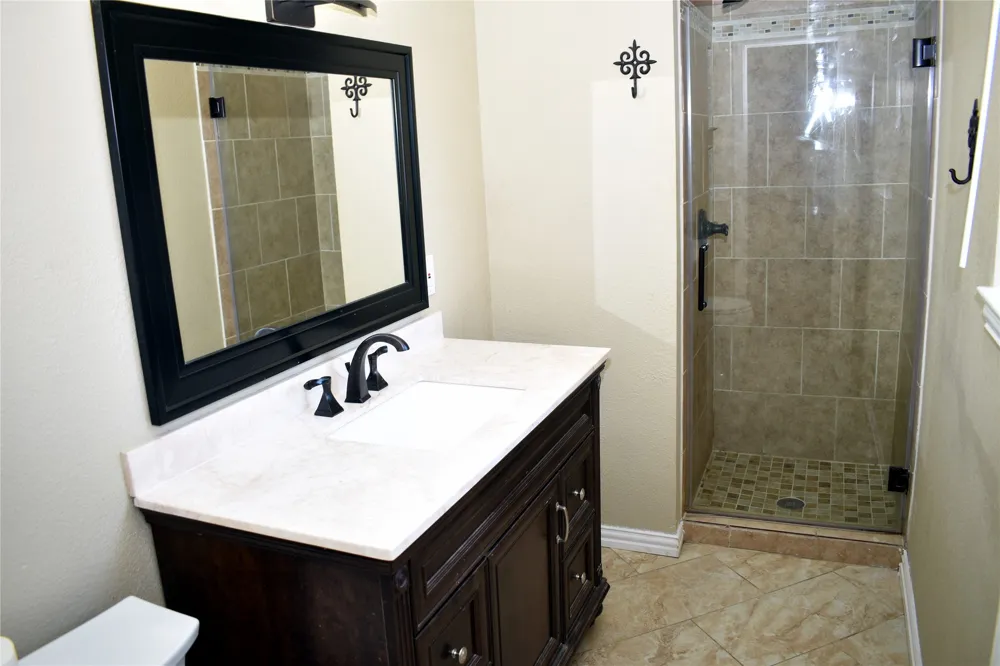 1207 E Fitzgerald Street Bangs, TX 76823