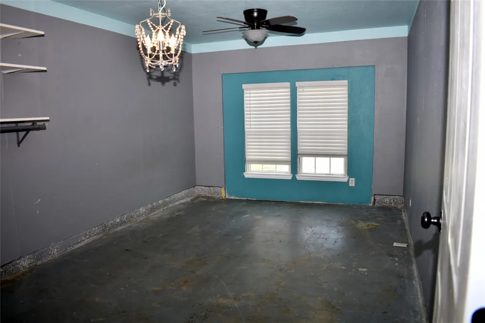 1207 E Fitzgerald Street Bangs, TX 76823