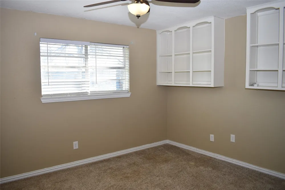 1207 E Fitzgerald Street Bangs, TX 76823