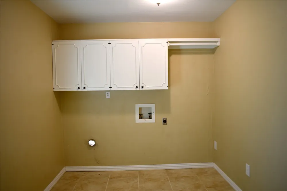1207 E Fitzgerald Street Bangs, TX 76823