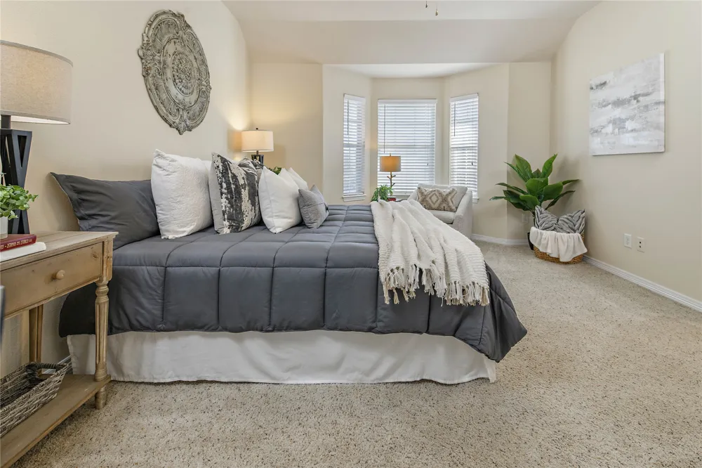 305 Holleman Drive E #102 College Station, TX 77840