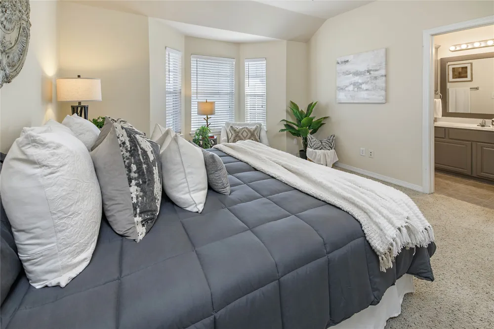 305 Holleman Drive E #102 College Station, TX 77840
