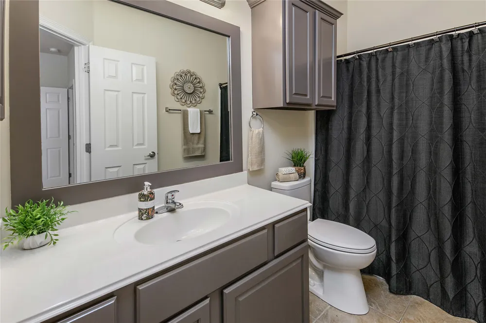 305 Holleman Drive E #102 College Station, TX 77840