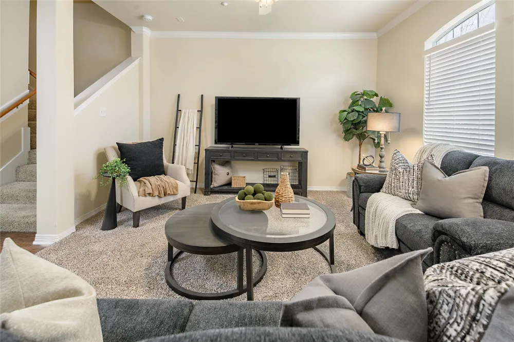 305 Holleman Drive E #102 College Station, TX 77840