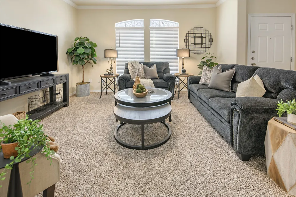 305 Holleman Drive E #102 College Station, TX 77840