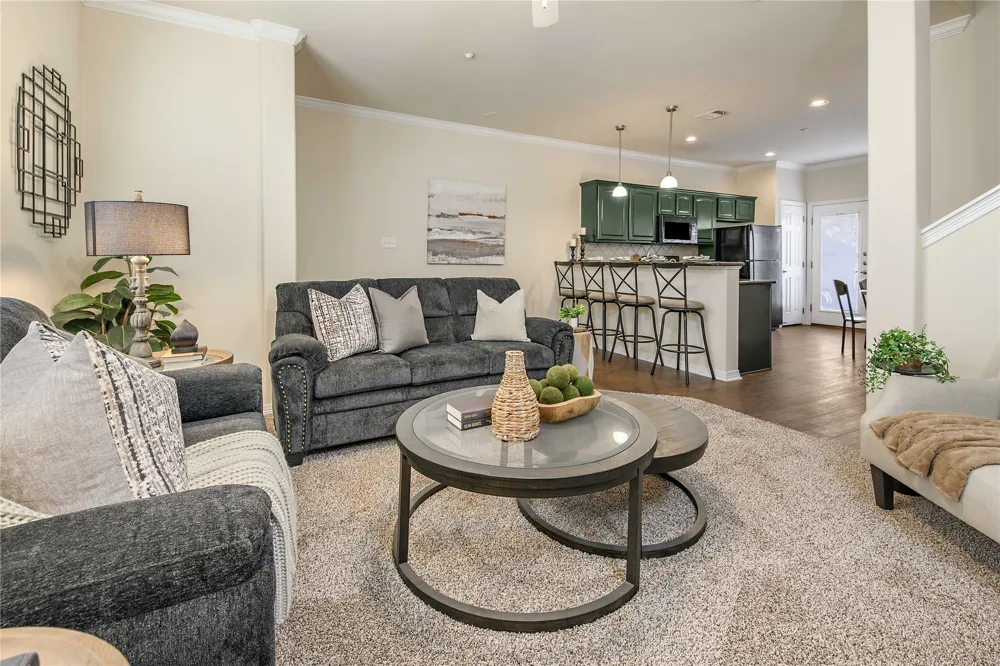 305 Holleman Drive E #102 College Station, TX 77840