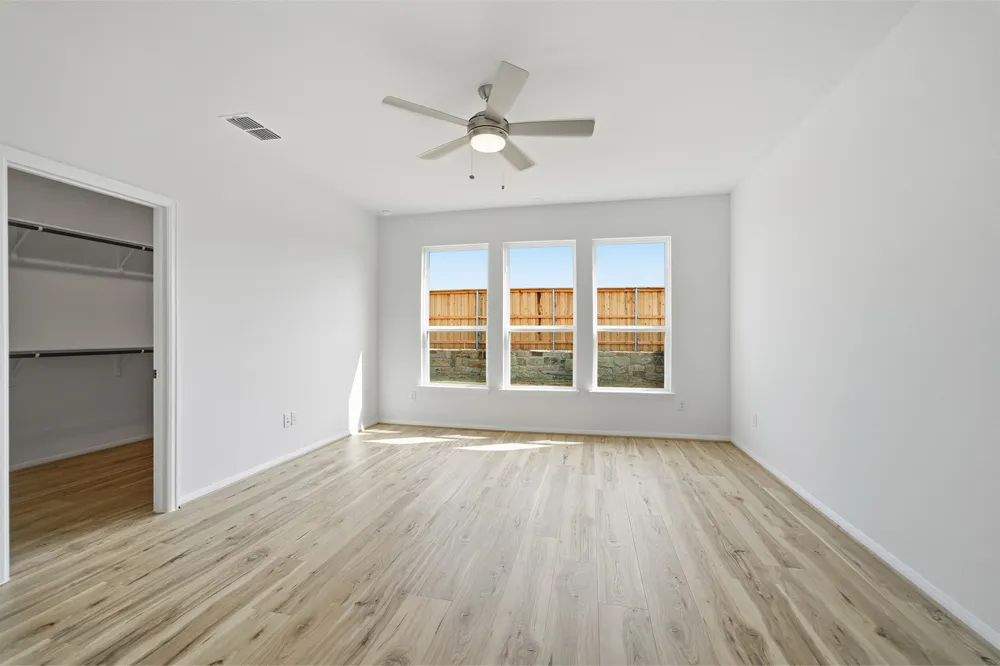 359 Grey Leaf Road Buda, TX 78610