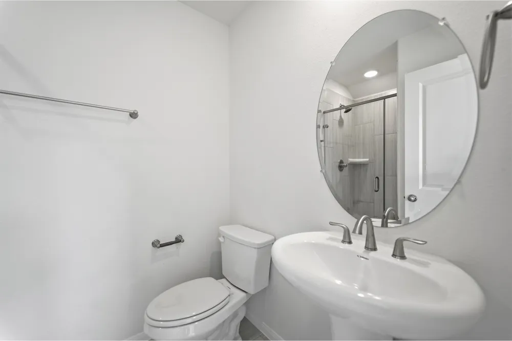 359 Grey Leaf Road Buda, TX 78610