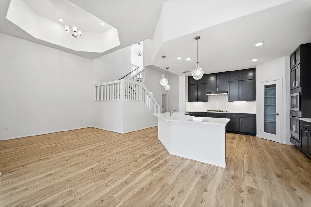 359 Grey Leaf Road Buda, TX 78610