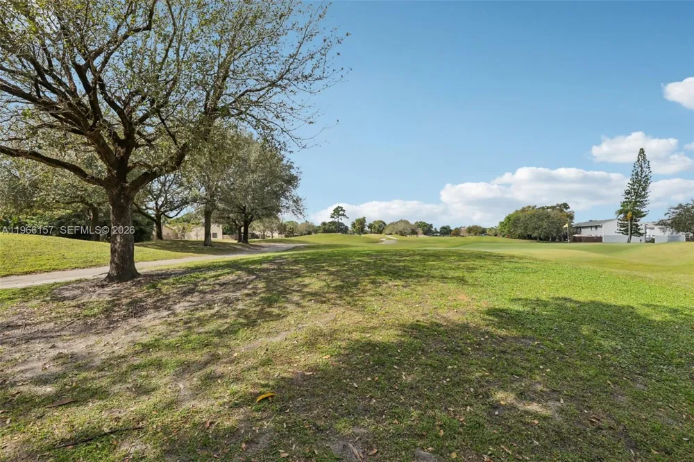 1881 SW 81st Ave Davie, FL 33324
