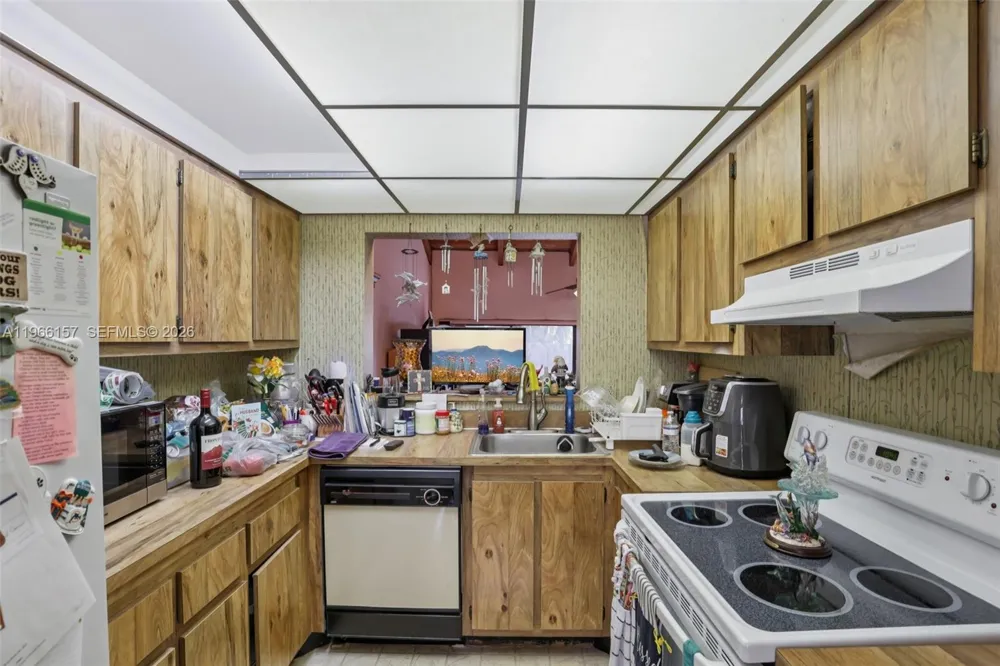 1881 SW 81st Ave Davie, FL 33324