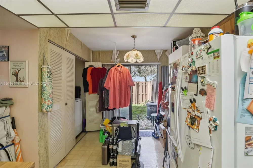 1881 SW 81st Ave Davie, FL 33324