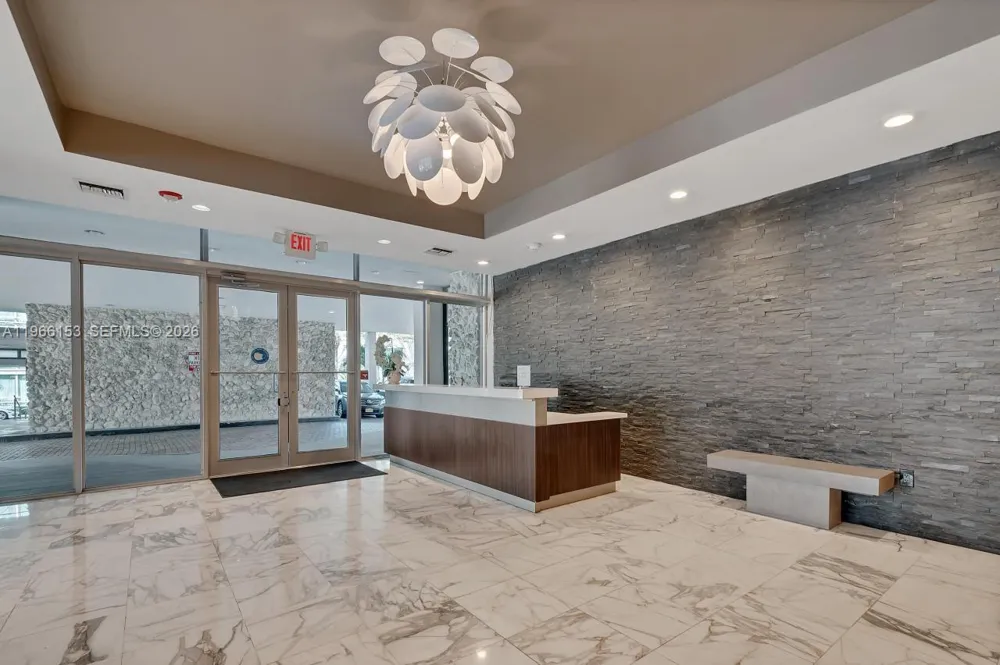 9225 Collins Ave #302 Surfside, FL 33154