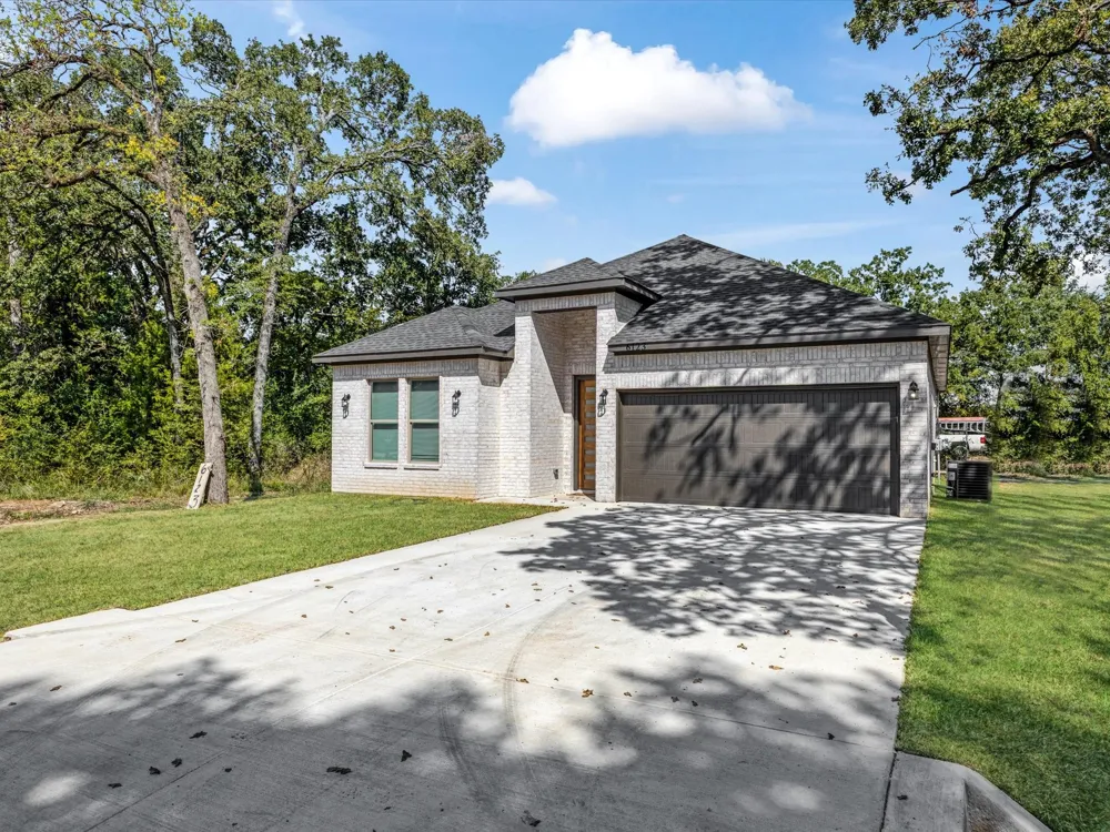 6123 Inca Drive Enchanted Oaks, TX 75156