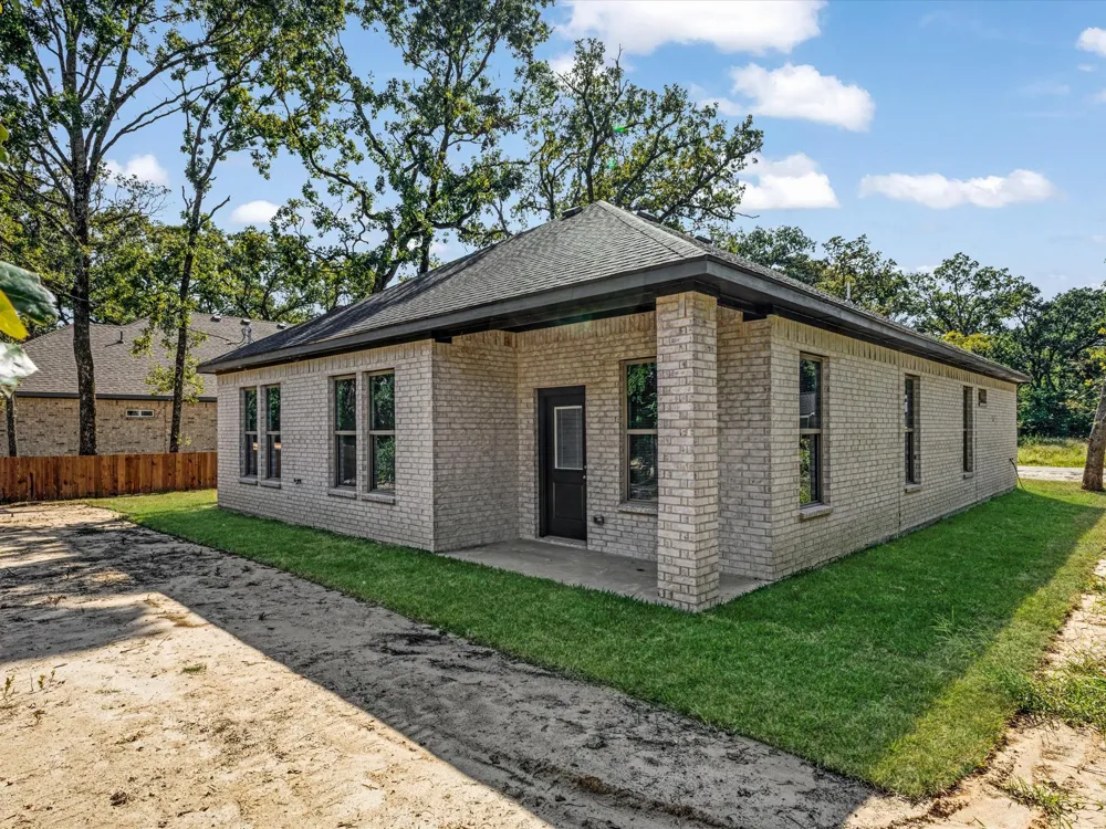6123 Inca Drive Enchanted Oaks, TX 75156