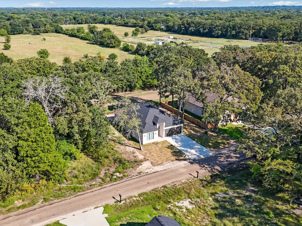 6123 Inca Drive Enchanted Oaks, TX 75156