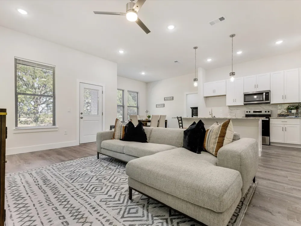6123 Inca Drive Enchanted Oaks, TX 75156