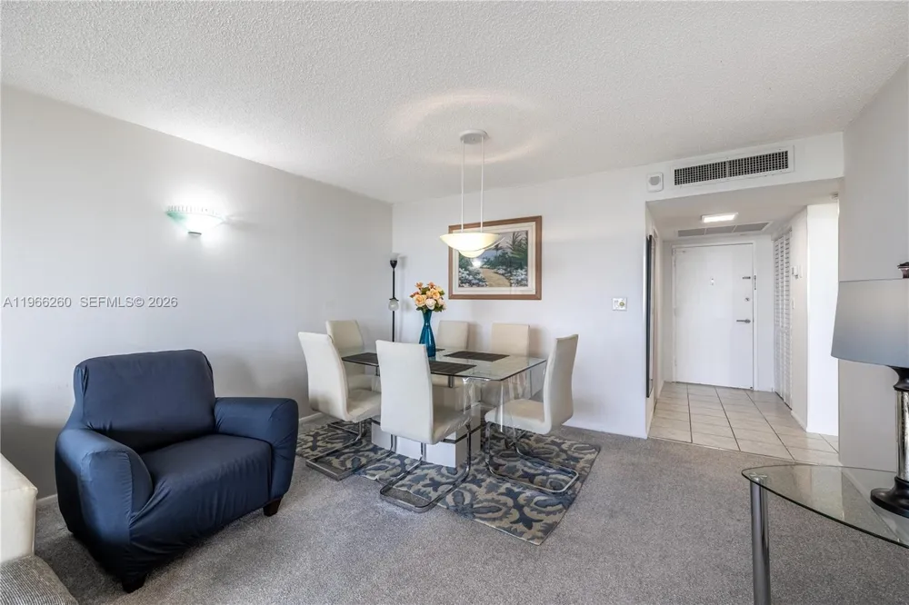 3180 S Ocean Dr #718 Hallandale Beach, FL 33009