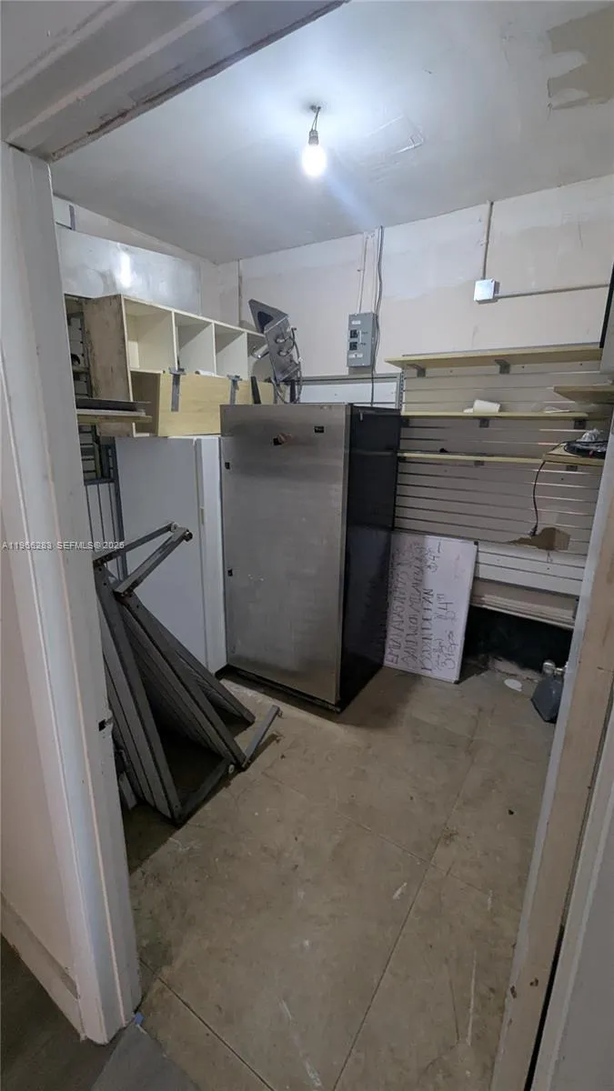 1020 71st St #R-106 Miami Beach, FL 33141