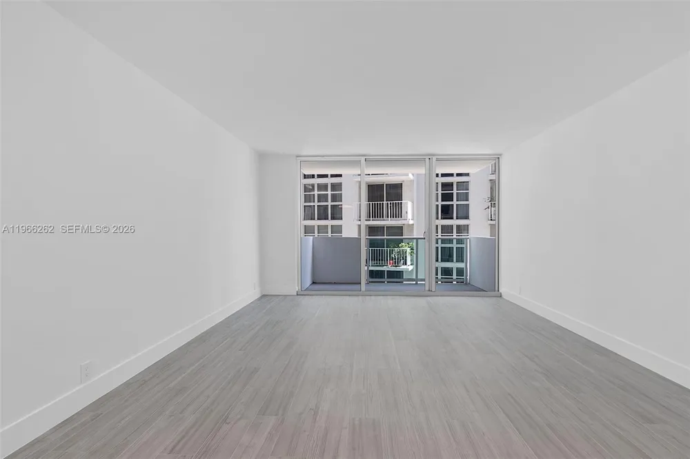 1200 West Ave #521 Miami Beach, FL 33139
