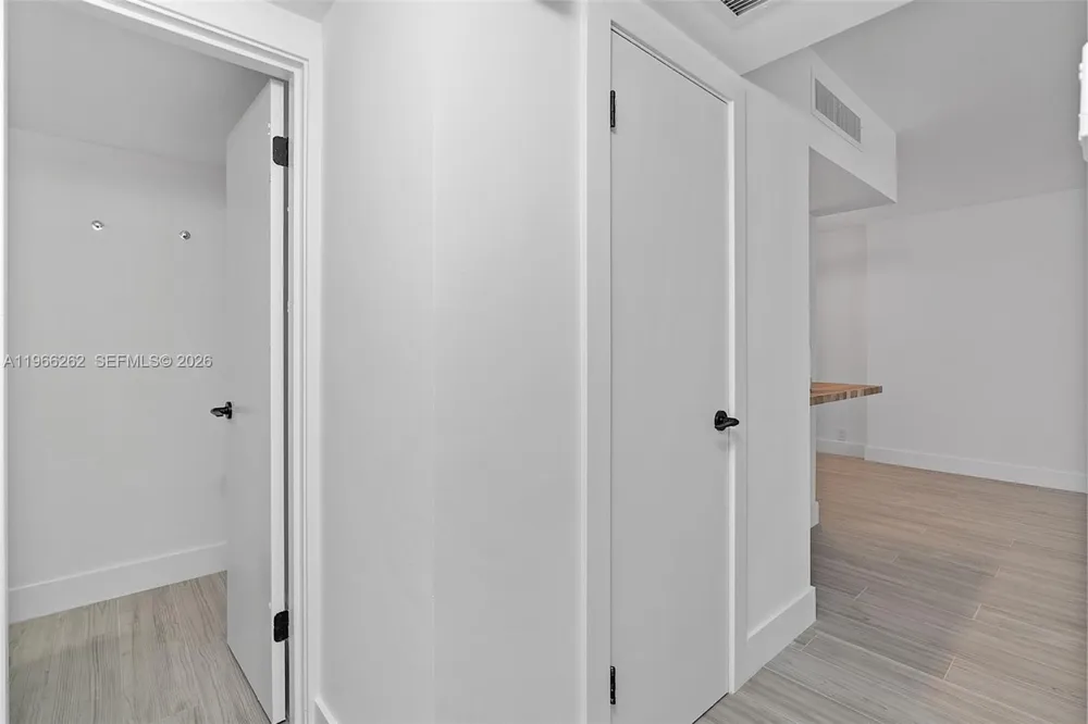 1200 West Ave #521 Miami Beach, FL 33139