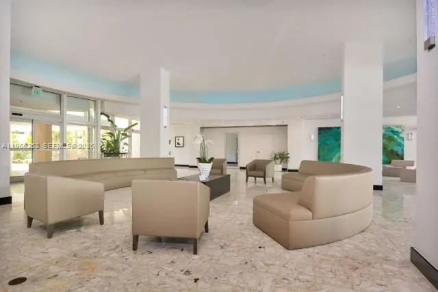 1200 West Ave #521 Miami Beach, FL 33139