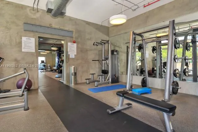 1200 West Ave #521 Miami Beach, FL 33139