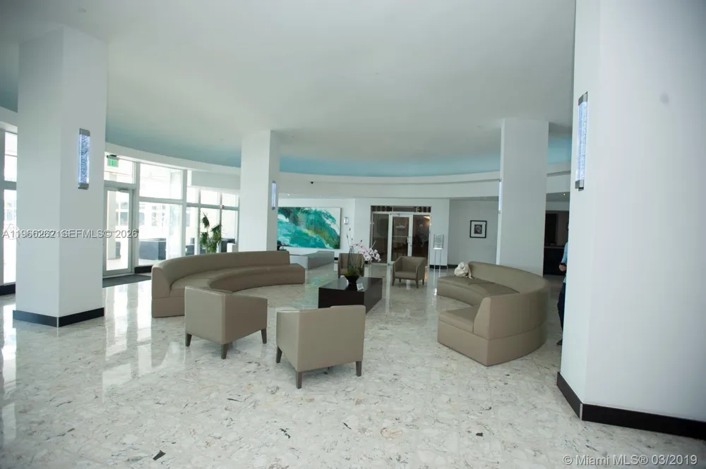 1200 West Ave #521 Miami Beach, FL 33139