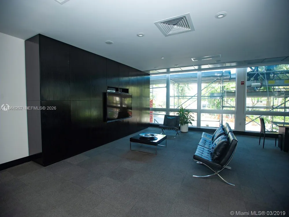 1200 West Ave #521 Miami Beach, FL 33139
