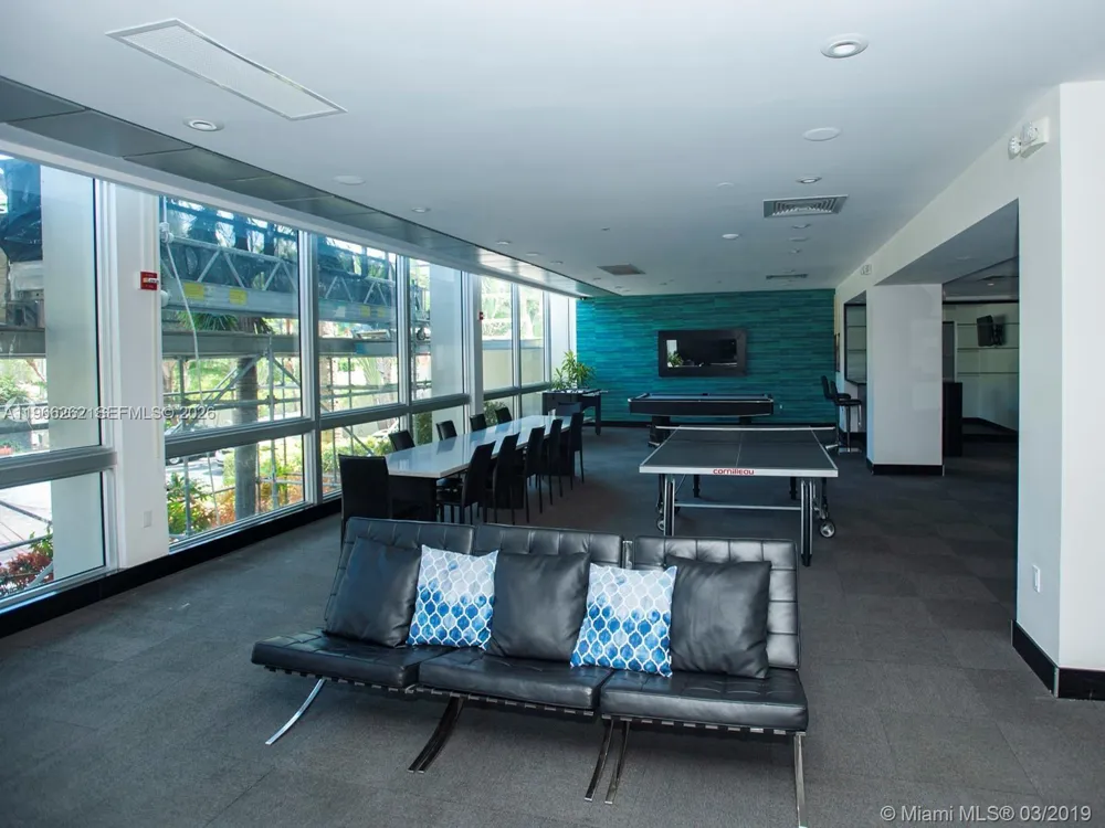1200 West Ave #521 Miami Beach, FL 33139