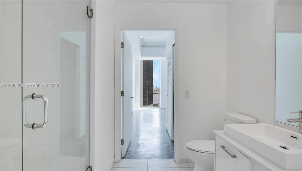 151 SE 1st St #2101 Miami, FL 33131