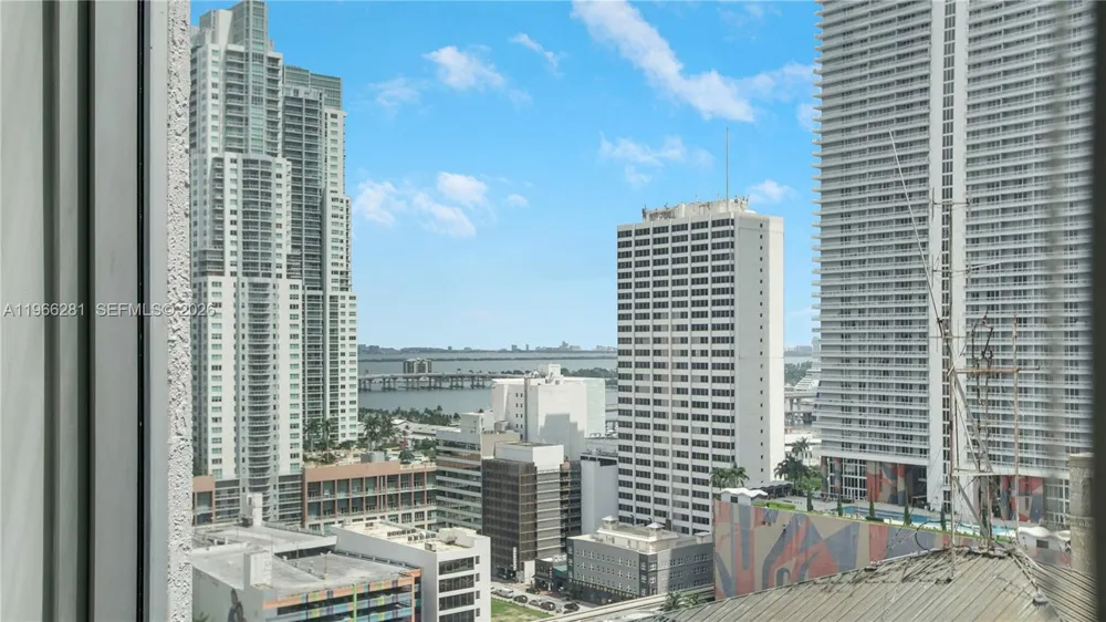 151 SE 1st St #2101 Miami, FL 33131