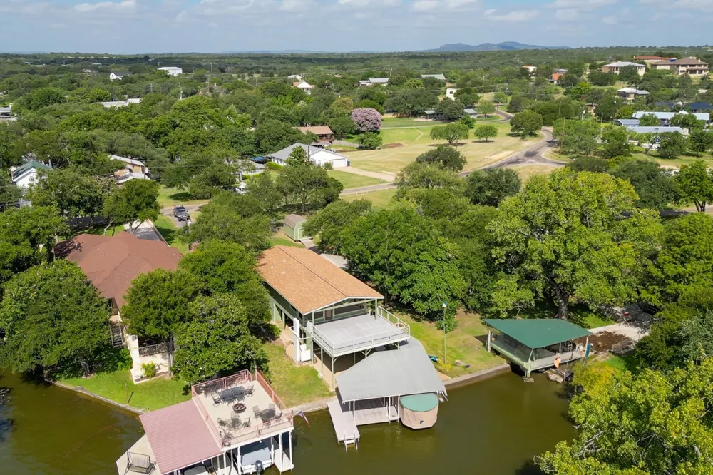 207 Princess Terrace Sunrise Beach, TX 78643