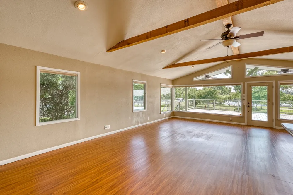 207 Princess Terrace Sunrise Beach, TX 78643