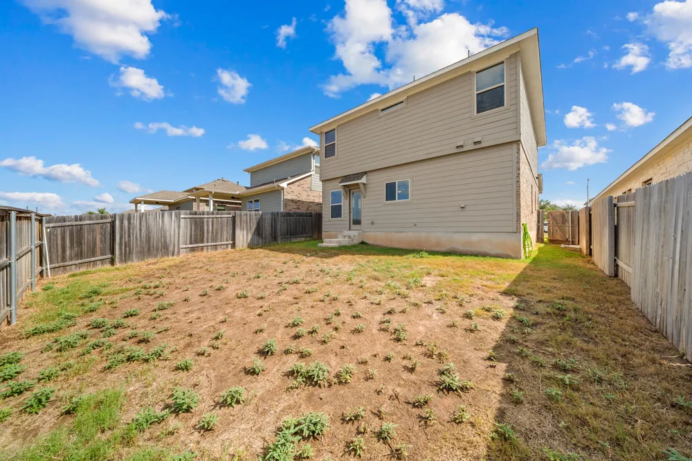 436 Spinnaker Loop Kyle, TX 78640