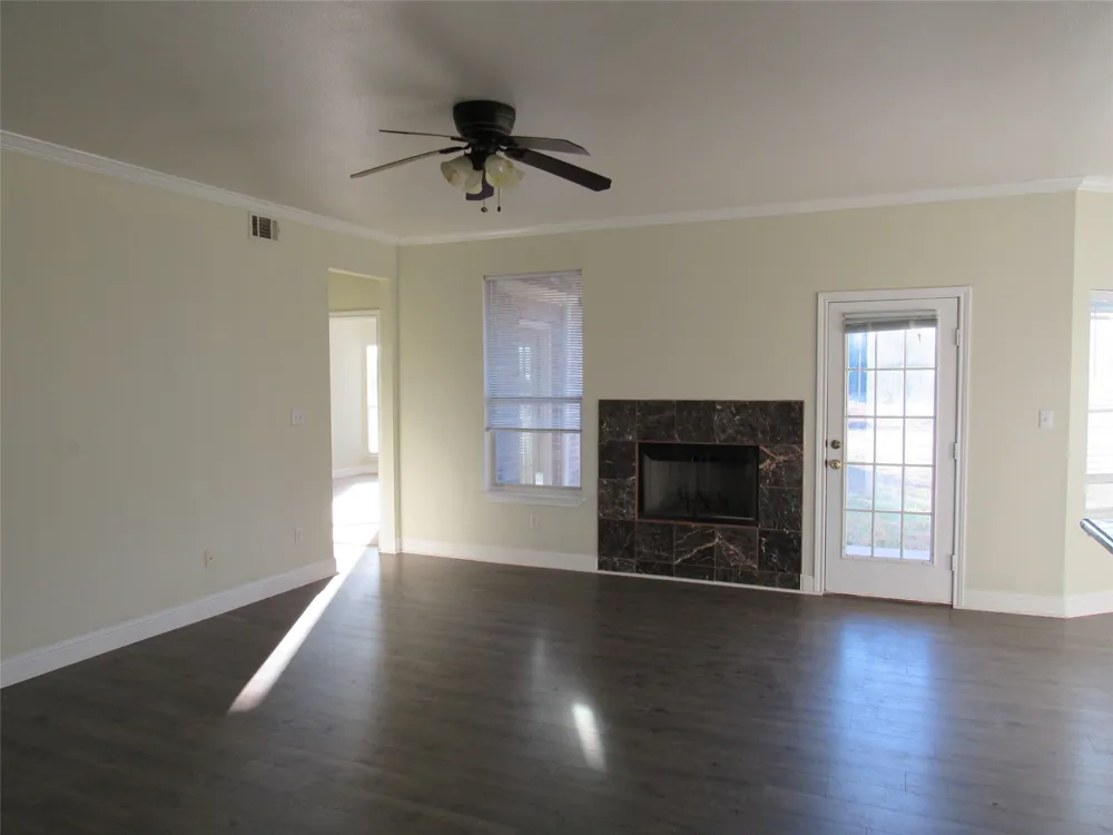 39220 Shadow Ridge Drive Whitney, TX 76692