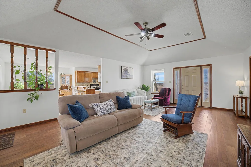 1050 County Road 141 Georgetown, TX 78626