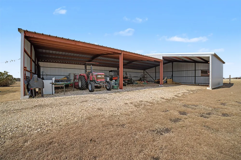 1050 County Road 141 Georgetown, TX 78626