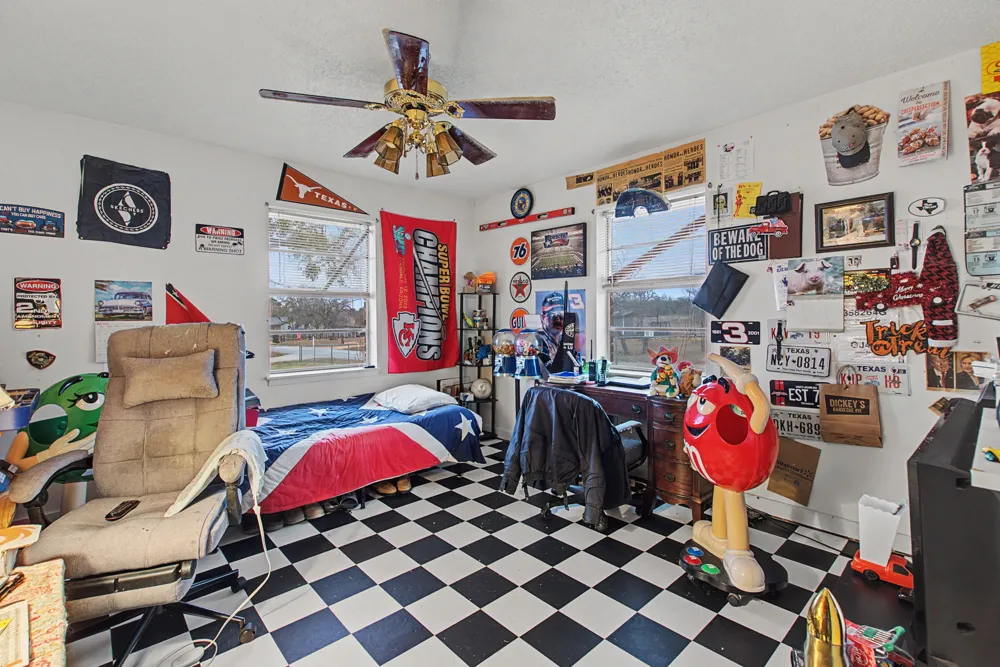 1701 Valley View Lane Granite Shoals, TX 78654