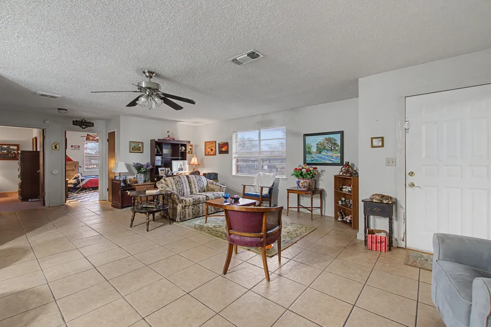 1701 Valley View Lane Granite Shoals, TX 78654