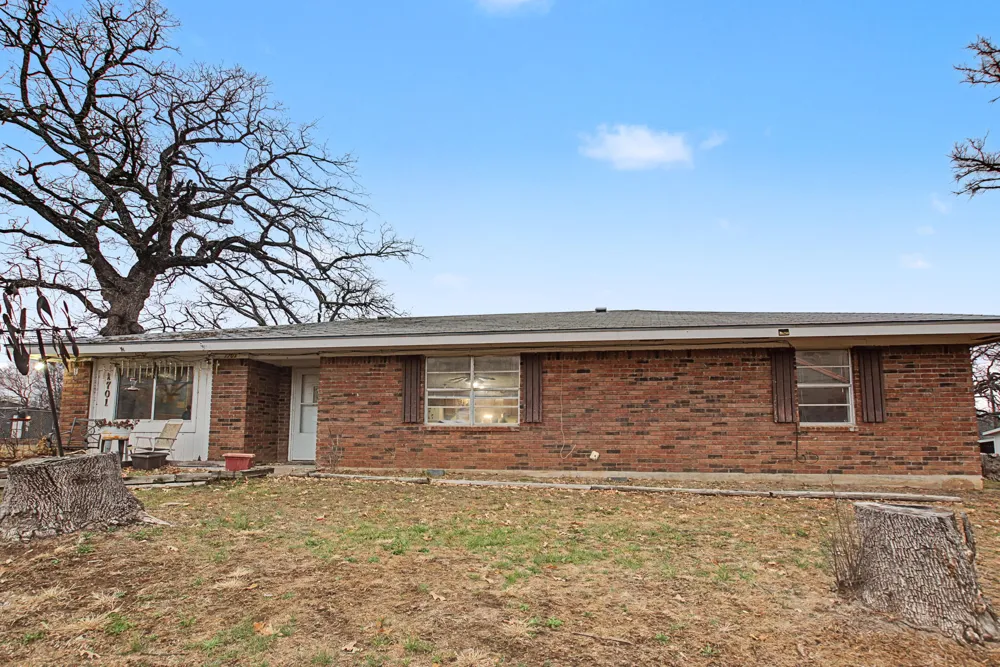 1701 Valley View Lane Granite Shoals, TX 78654