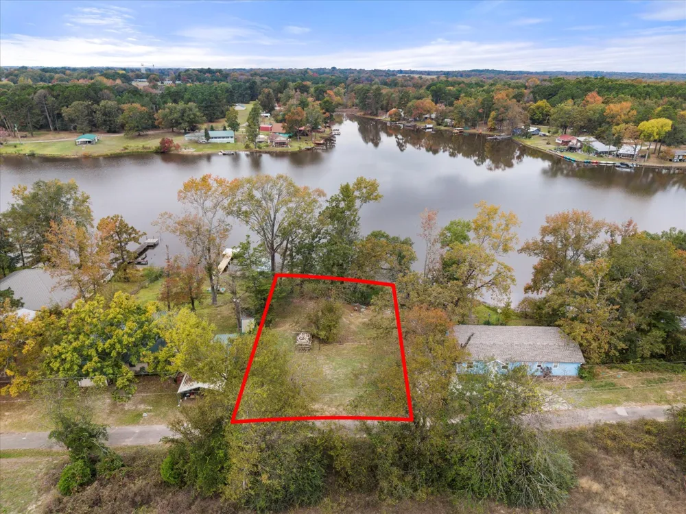 641 Naples Omaha, TX 75571