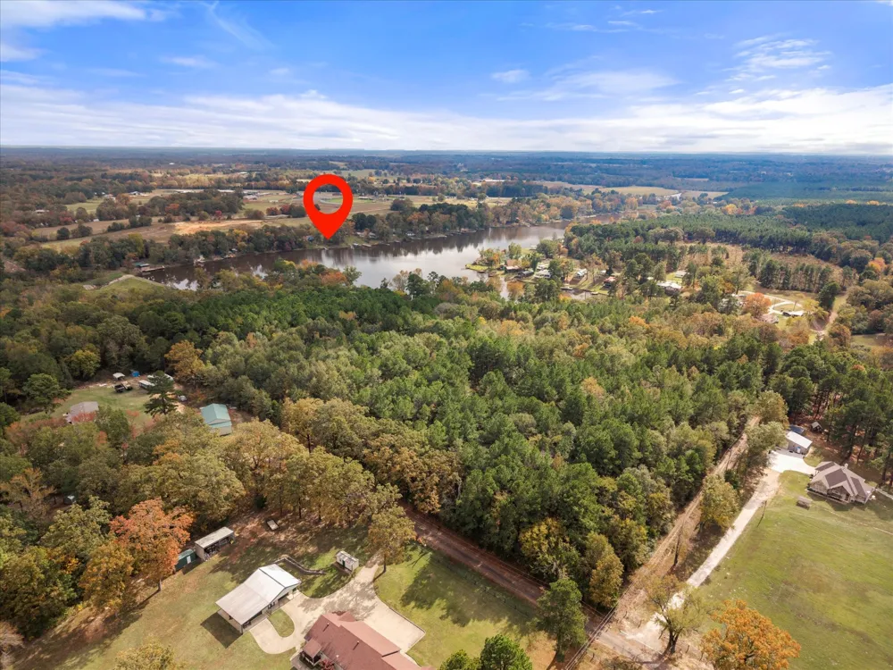 641 Naples Omaha, TX 75571