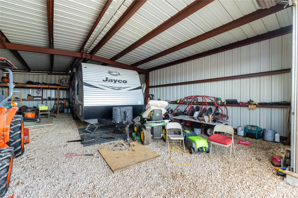 824 County Road 451 Coupland, TX 78615