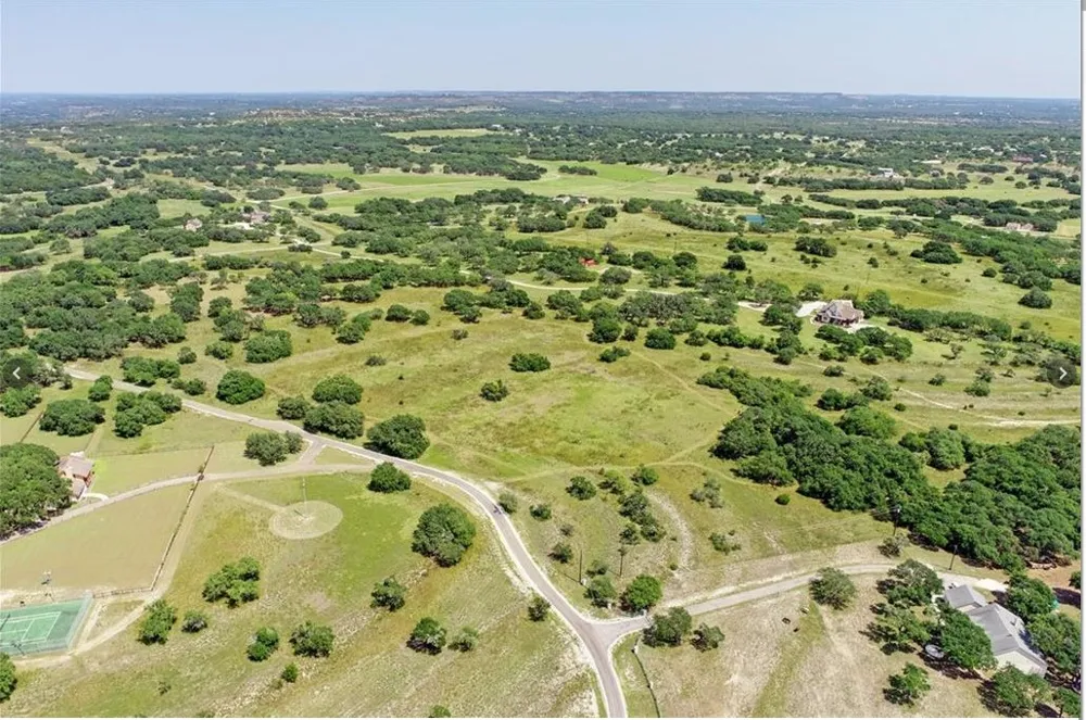 920 Crosswind Drive Blanco, TX 78606